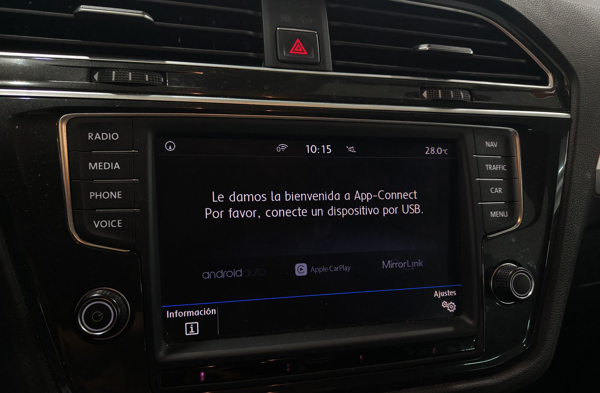 Volkswagen Tiguan 1.4 ACT TSI BlueMotionTech DSG Pack R-Line - foto 9