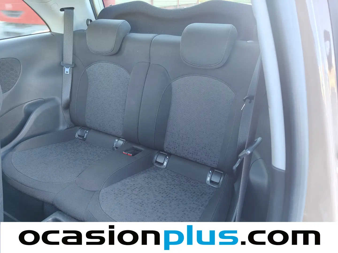 Foto Opel Adam Opel Adam 1.4 XEL Glam (87 CV)