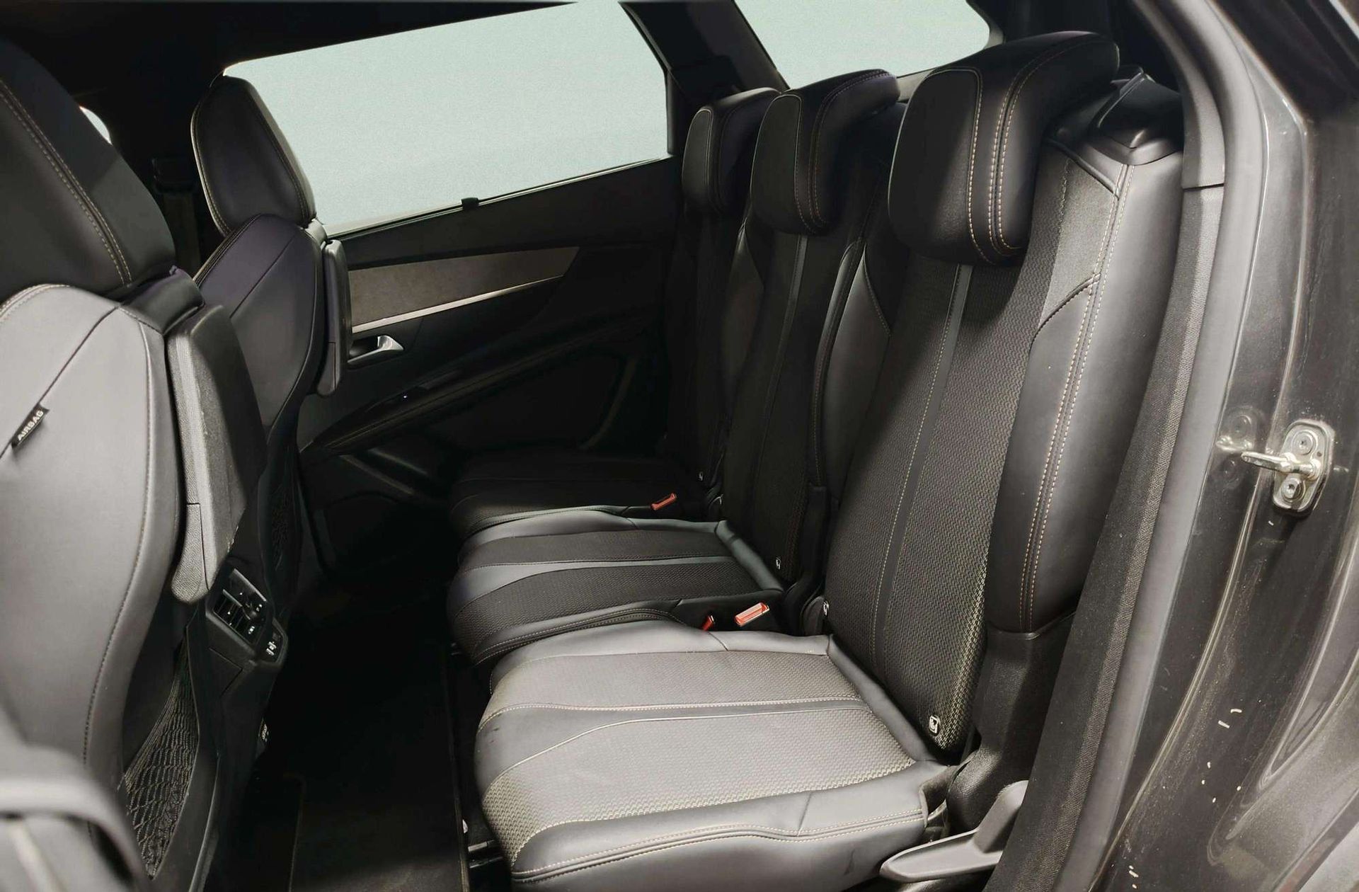Peugeot 5008 BlueHDi 130 GT EAT8 7 plazas - foto 15