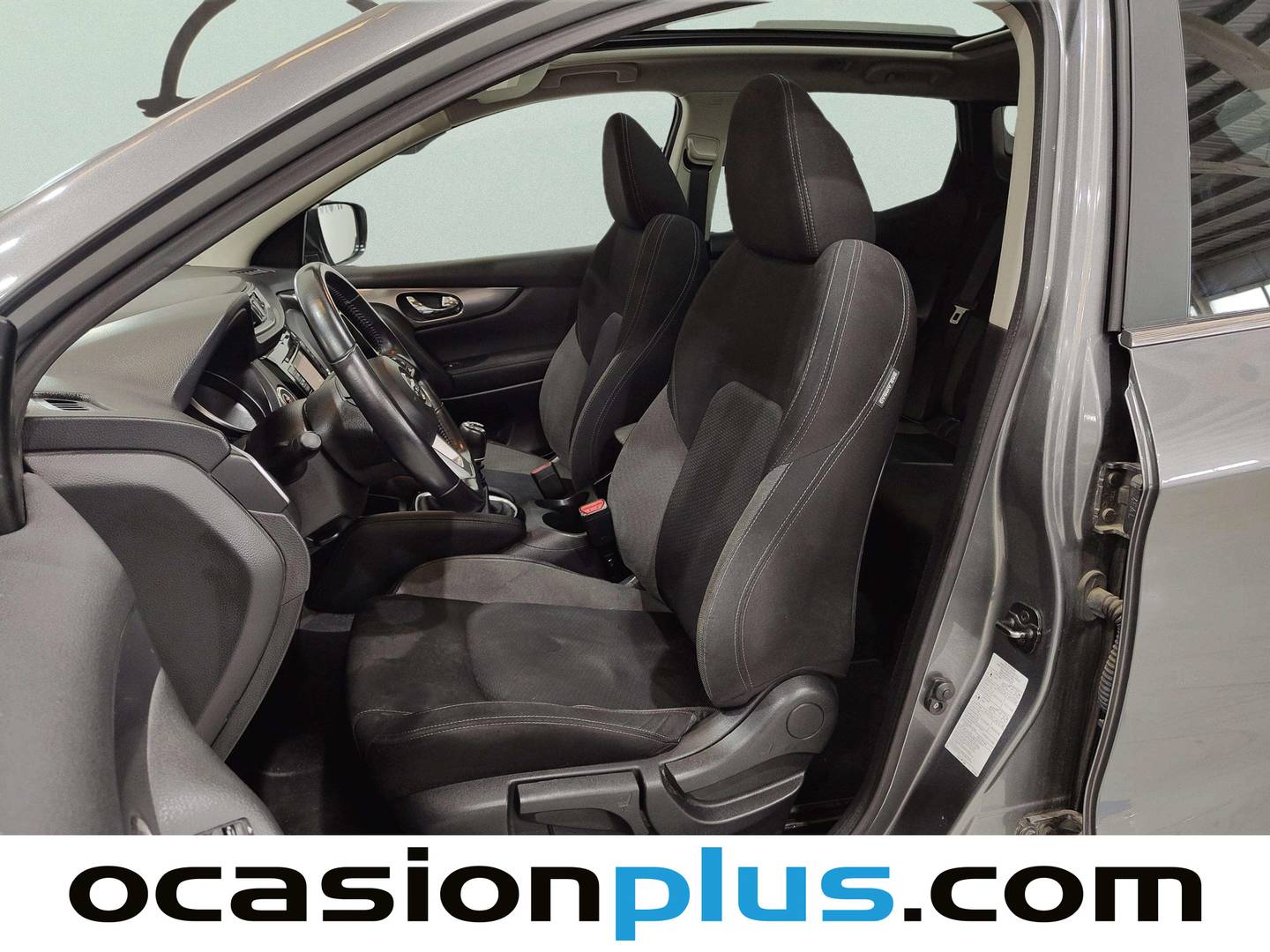 Foto asientos delanteros Nissan QASHQAI Nissan Qashqai DIG-T 115 N-Connecta (115 CV)