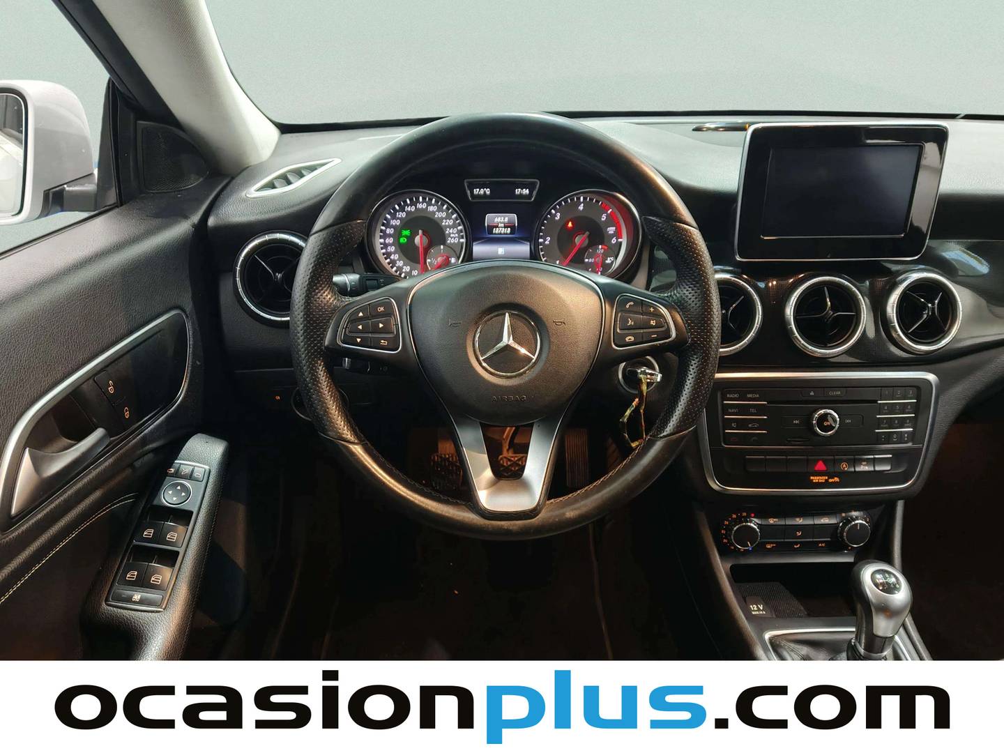 Foto Mercedes CLA Mercedes-Benz CLA Shooting Brake CLA 200 d (136 CV)