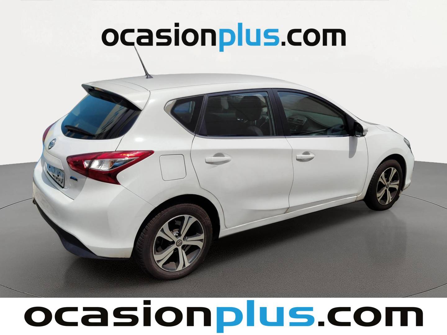Foto trasera Nissan PULSAR Nissan Pulsar 1.5 dCi Acenta (110 CV) derecha
