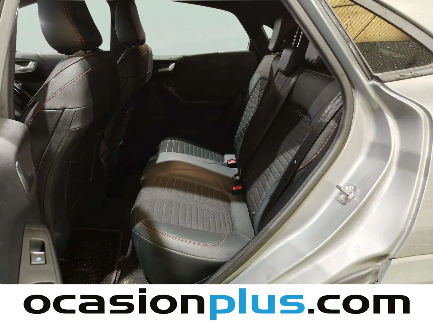 Foto Ford Puma Ford Puma 1.0 EcoBoost MHEV ST-Line X Auto (125 CV)