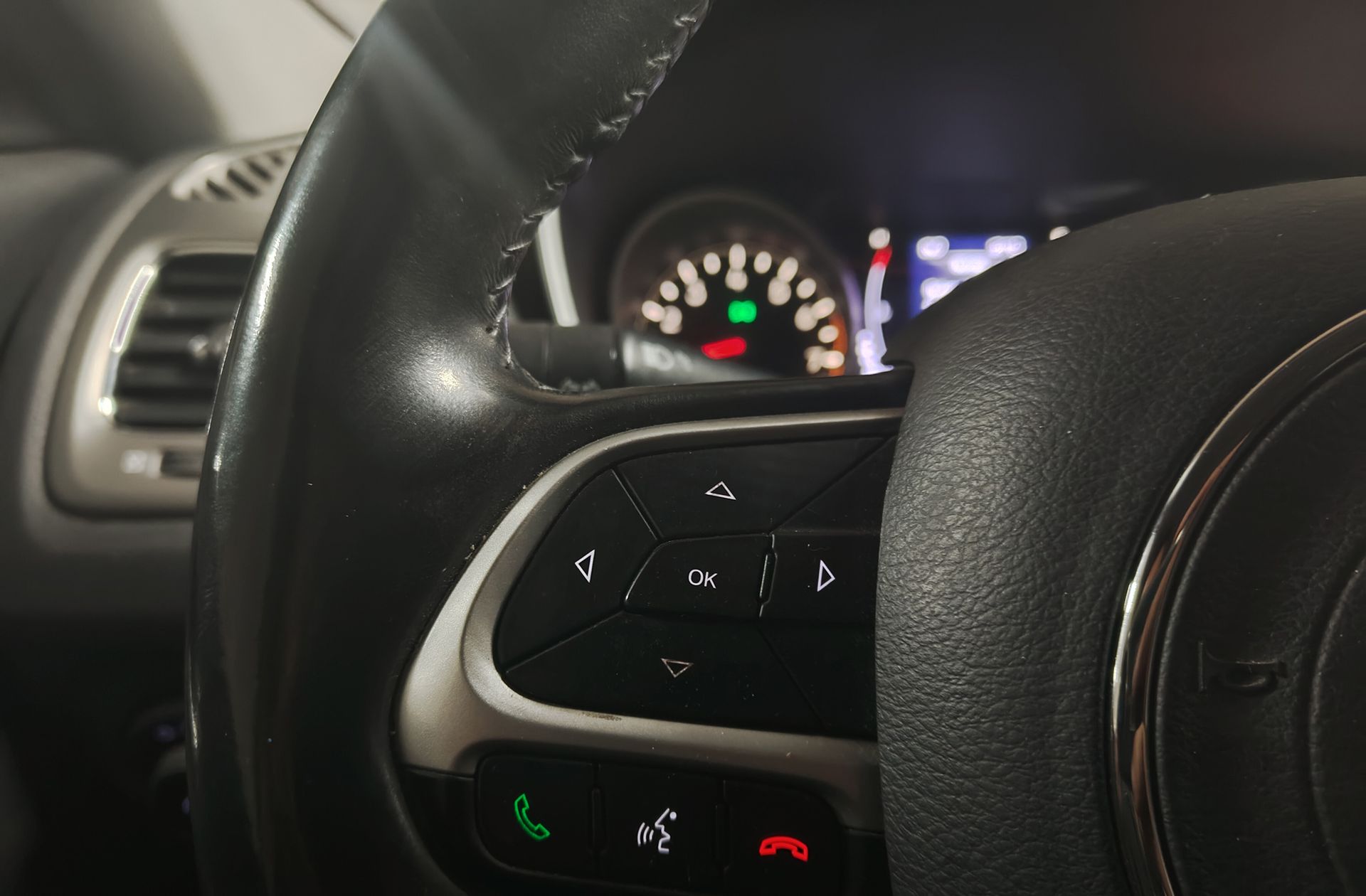 Jeep Compass 1.4 MultiAir Sport 4x2 - foto 21