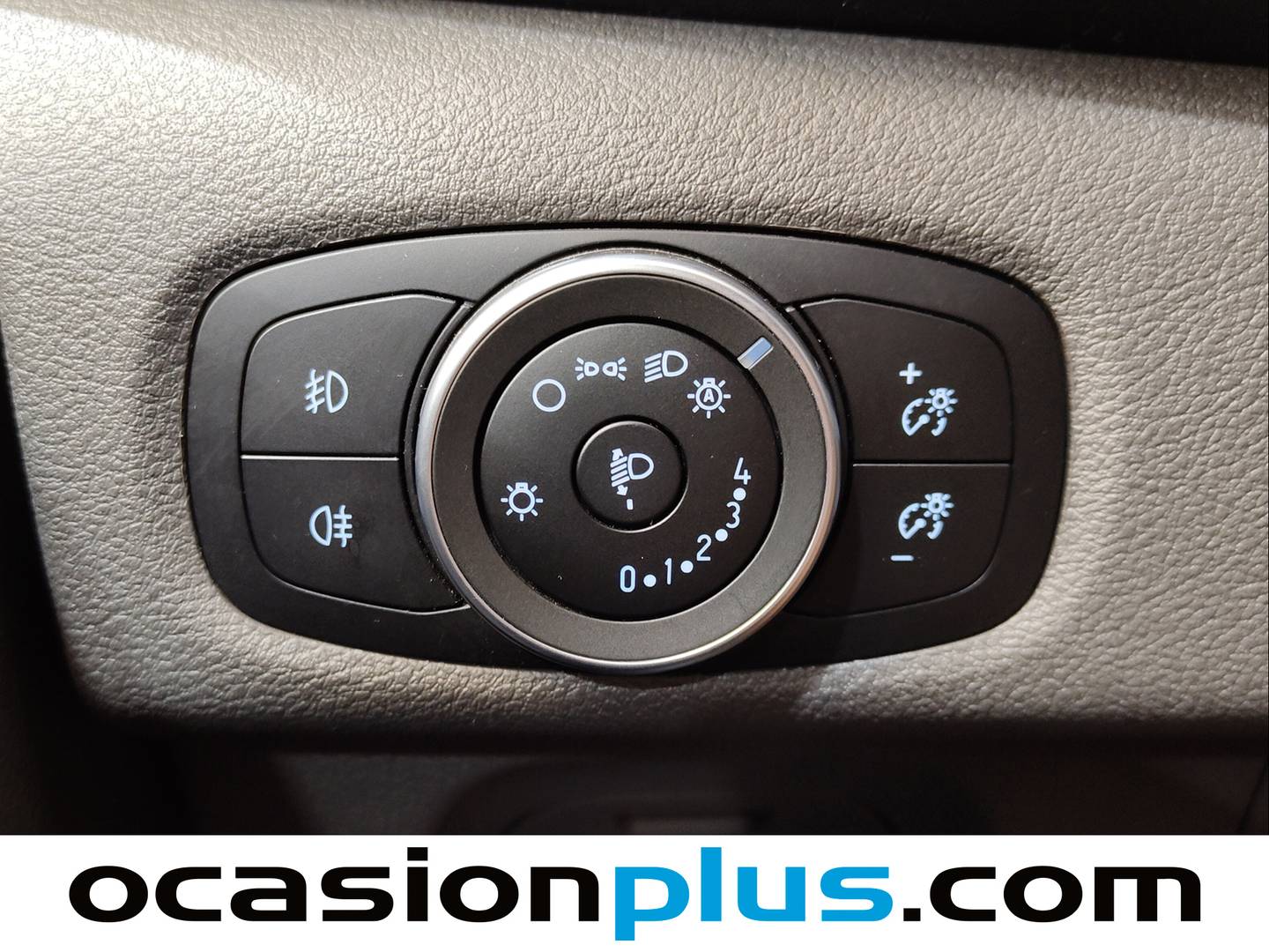 Extras del Ford Transit Custom Ford Transit Custom Kombi 2.0 TDCI 320 L1 Trend (130 CV)