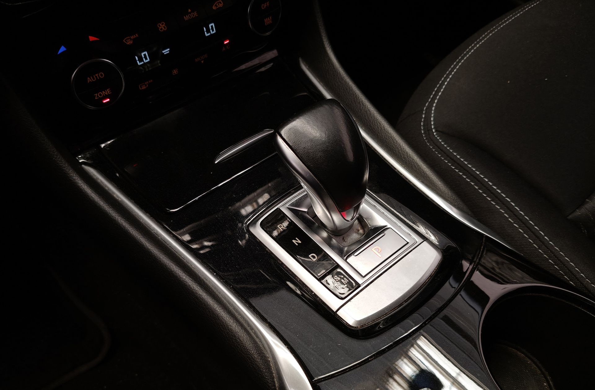 Infiniti Q30 1.6 TC Premium 7DCT - foto 5