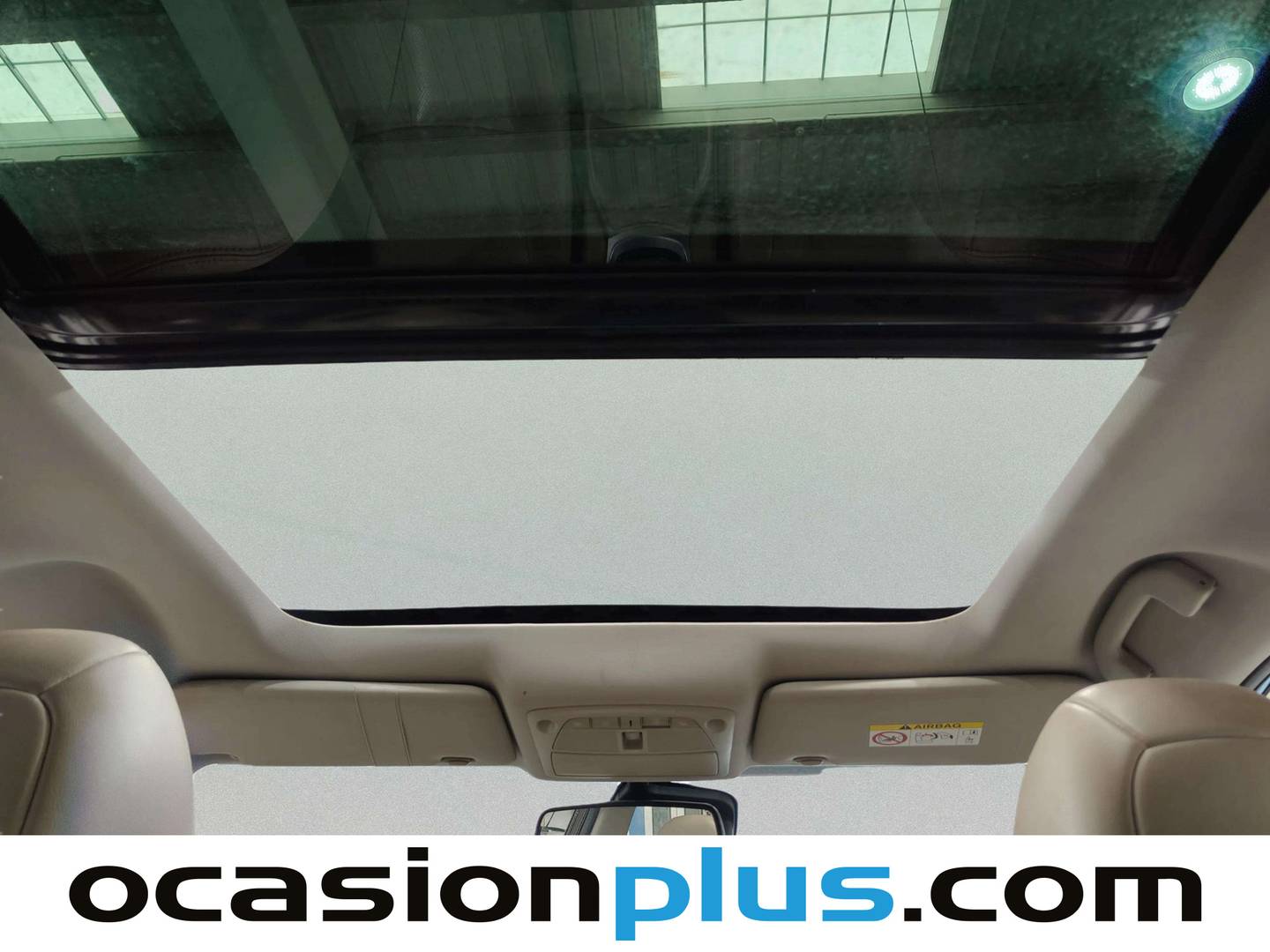 Equipamiento del Nissan X-TRAIL Nissan X-Trail dCi 130 Tekna (130 CV) 7 plazas