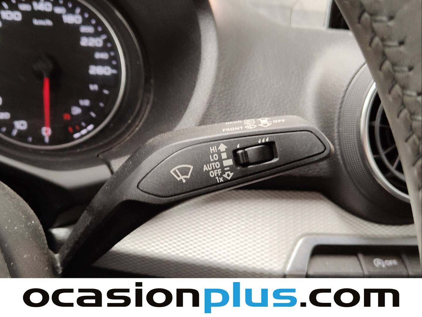 Foto Audi Q2 Audi Q2 Advanced 30 TDI (116 CV) S tronic