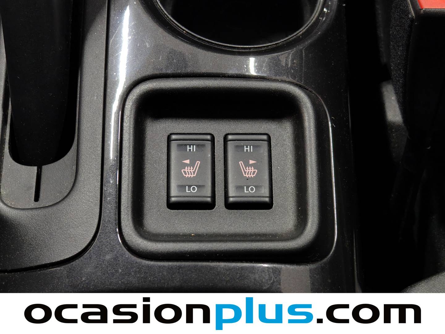 Equipamiento del Nissan JUKE Nissan Juke dCi 110 Tekna 4x2  (110 CV)