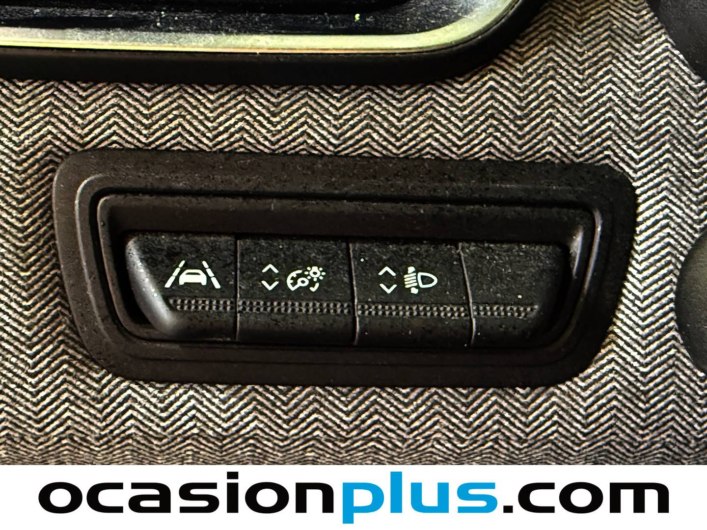 Extras del Renault Clio Renault Clio Techno E-Tech full Híbrido (143 CV)