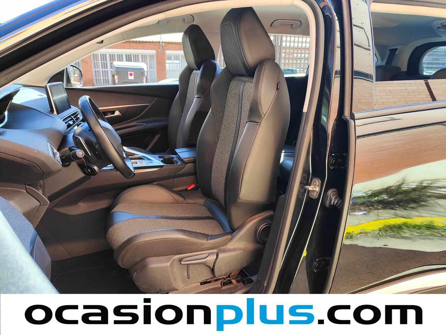 Foto asientos traseros Peugeot 5008 Peugeot 5008 PureTech 130 S&S Allure EAT8 (130 CV)