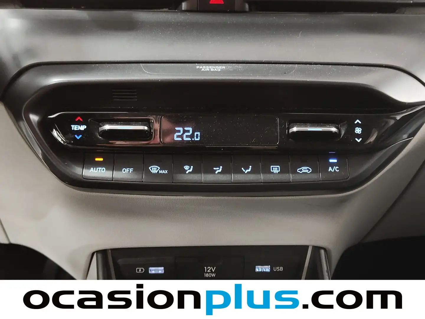 Foto Hyundai i20 Hyundai i20 1.0 TGDI 48V Tecno DCT (100 CV)