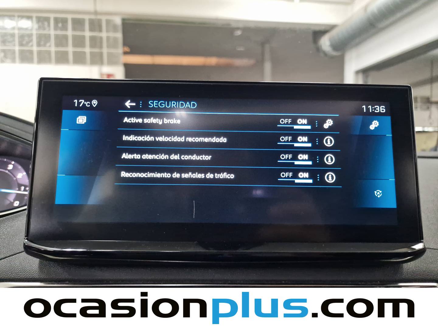 Foto Peugeot 3008 Peugeot 3008 PureTech 130 S&S GT EAT8 (130 CV)