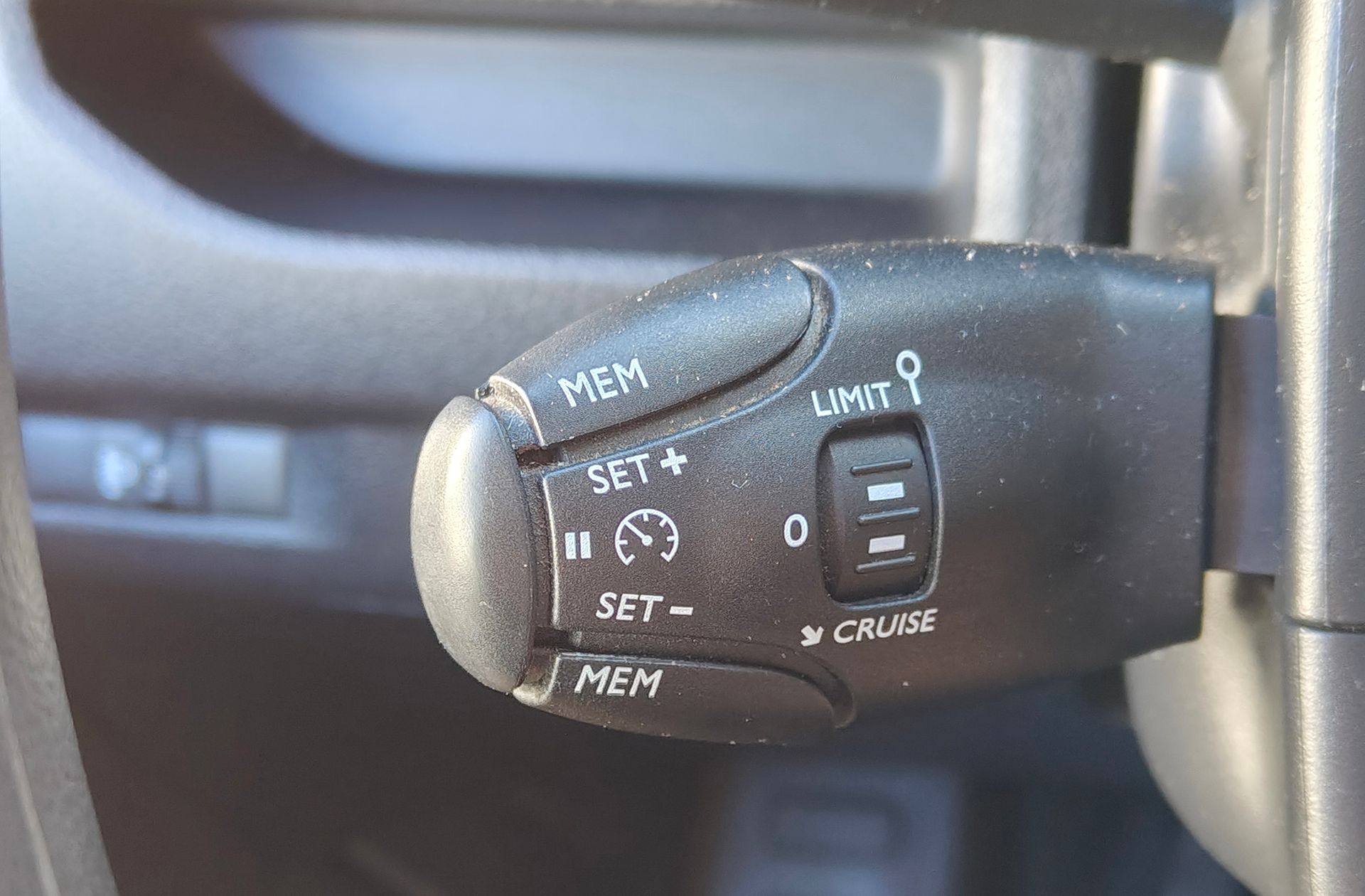 Fiat Scudo Furgon 1.5 BlueHDi L2 - foto 17