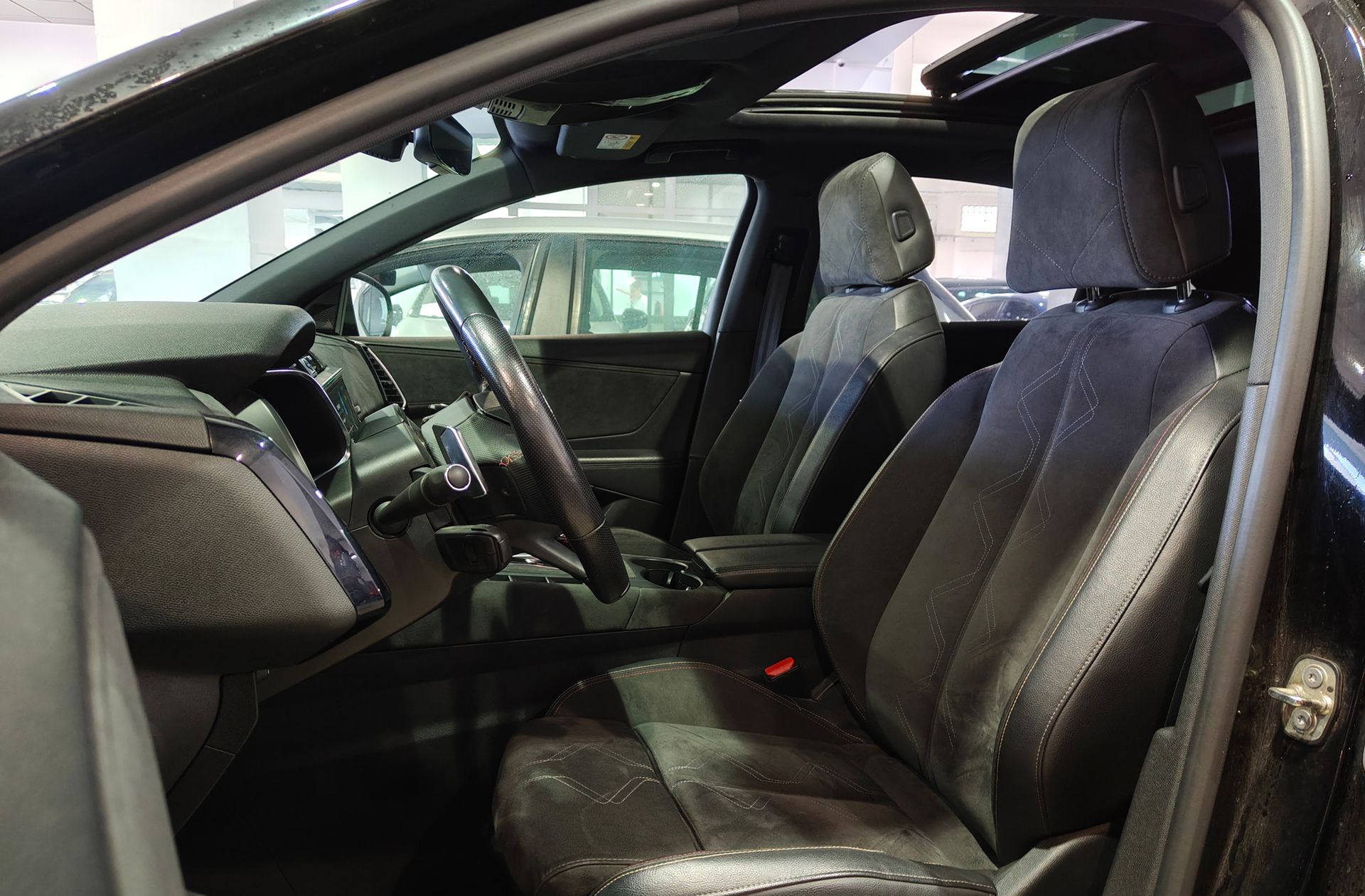 DS DS 7 Crossback E-Tense 300 Performance Line+ 4WD - foto 13