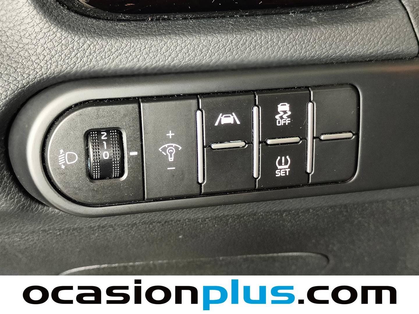 Paquetes del KIA Ceed KIA Ceed 1.5 MHEV Tech DCT (160 CV)