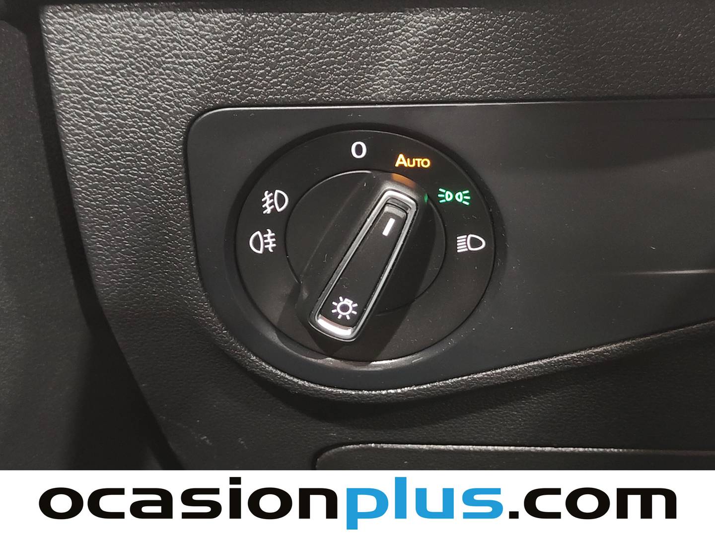 Foto Volkswagen Tiguan Volkswagen Tiguan Sport 1.5 TSI (150 CV) DSG Pack R-Line