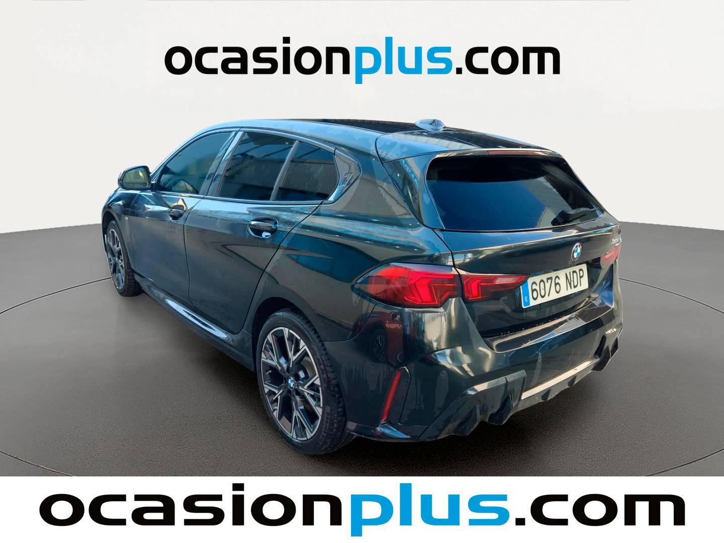 Foto trasera BMW Serie 1 BMW Serie 1 120d (163 CV) PAQUETE M izquierda