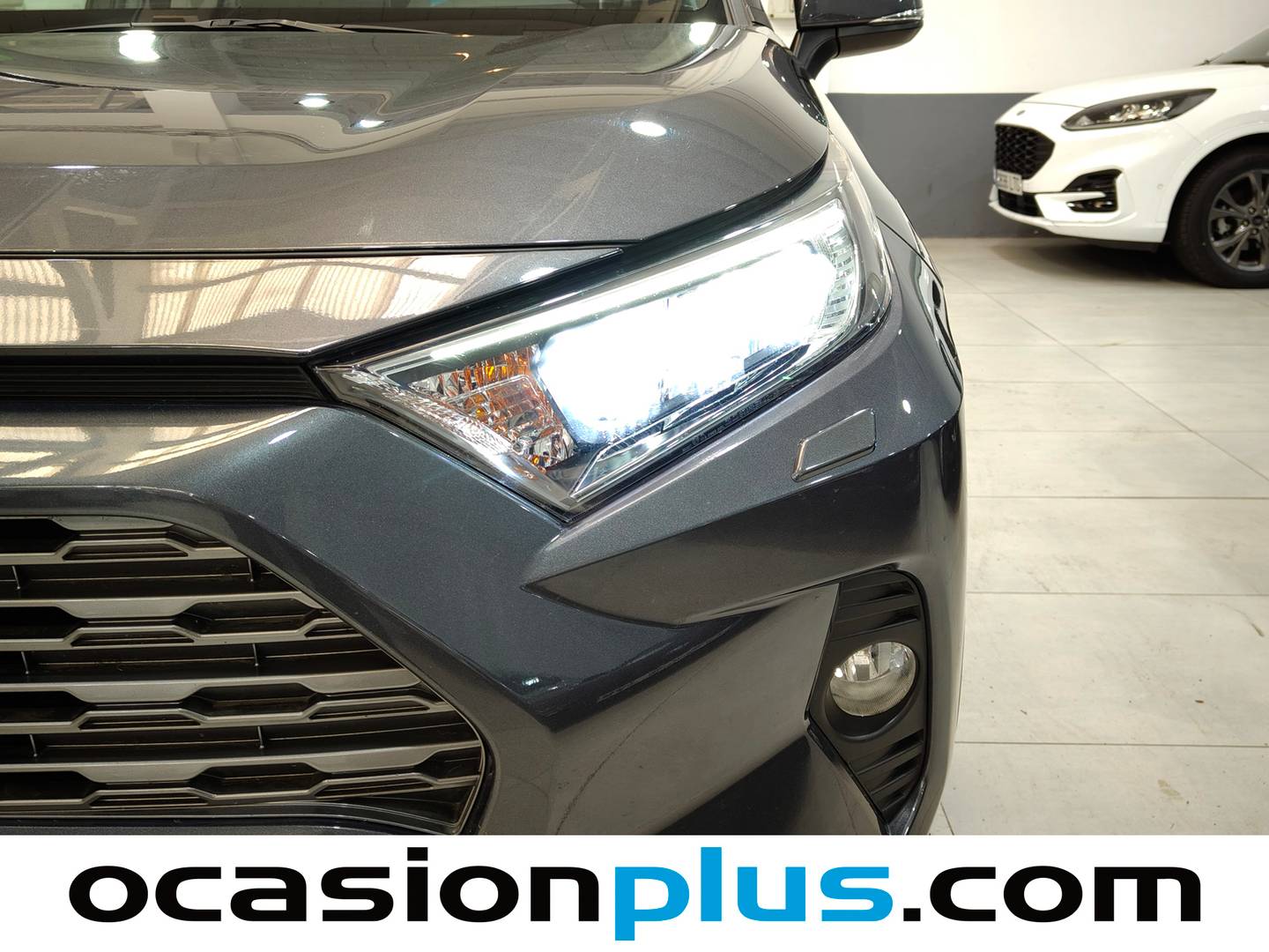 Acabados Toyota Rav4 Toyota Rav4 220H Business (218 CV)