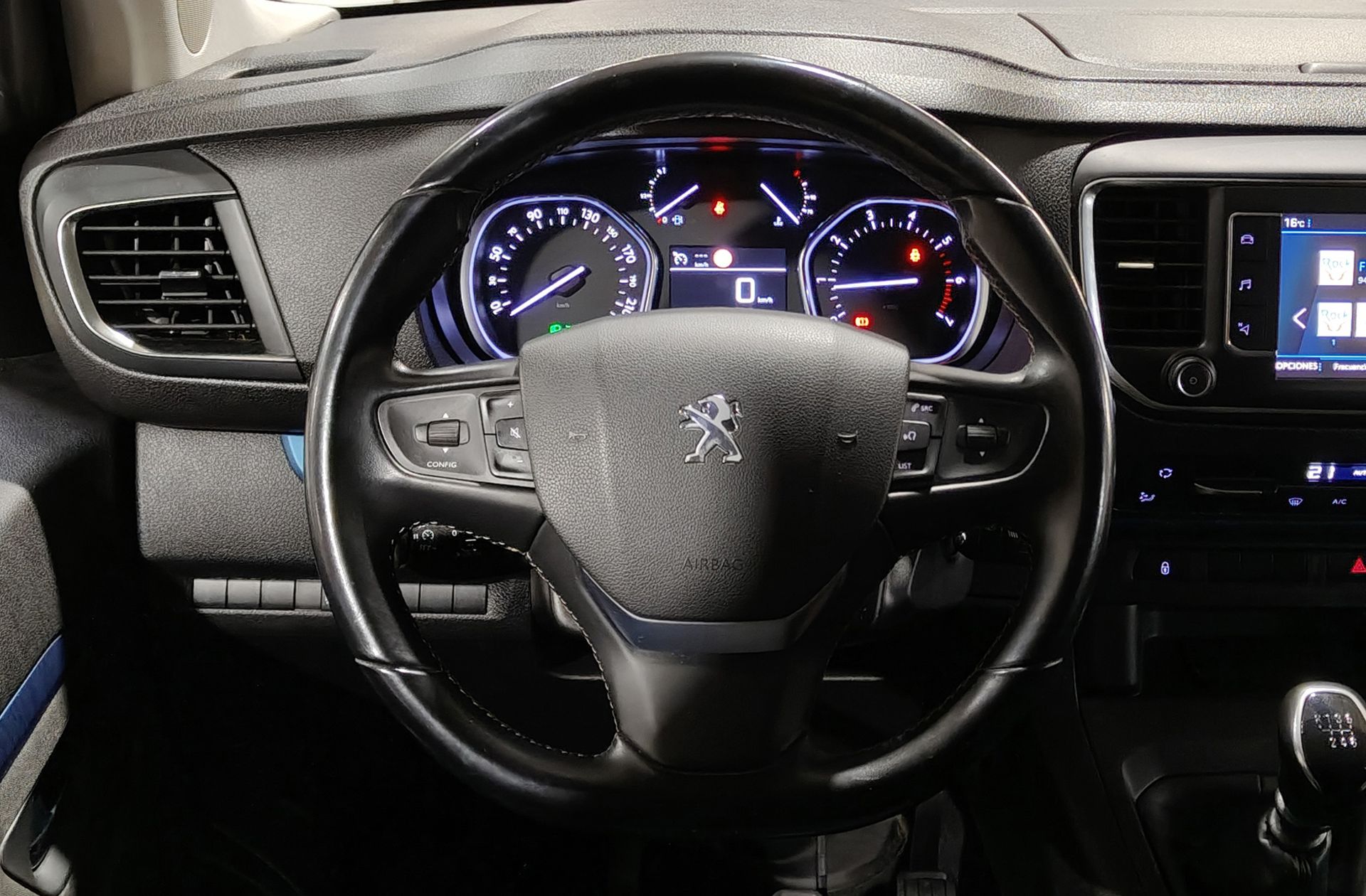 Peugeot Traveller BlueHDi 145 Active Standard 8 plazas - foto 22