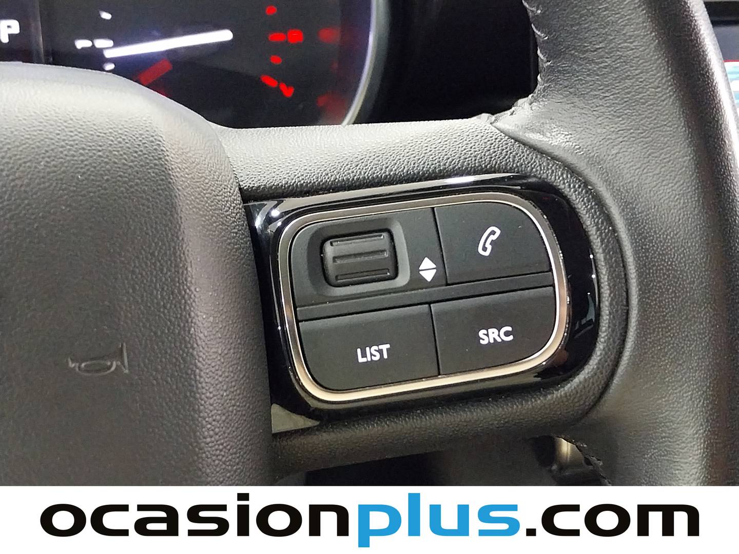 Foto Citroën C3 Aircross Citroen C3 Aircross PureTech 130 Shine Pack EAT6 (131 CV)