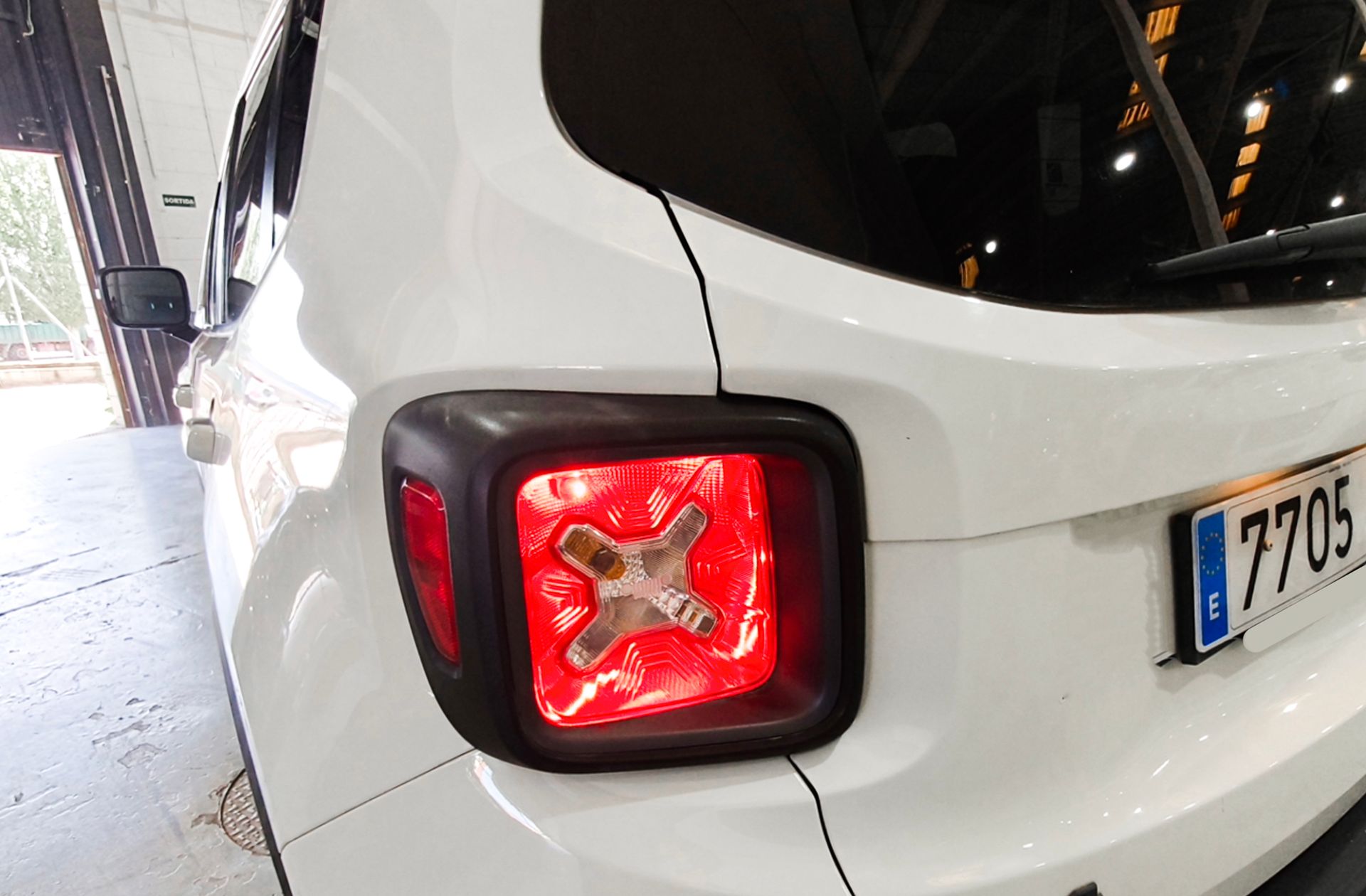 Jeep Renegade 2.0 MultiJet Trailhawk 4x4 AD Low - foto 16