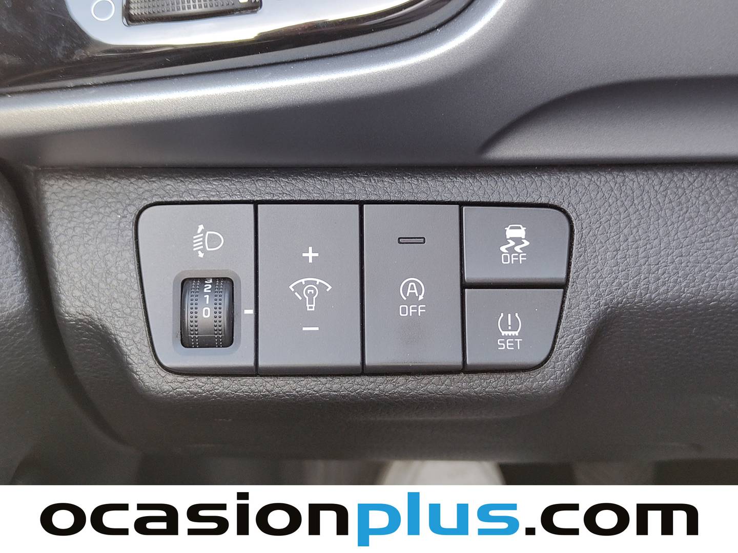 KIA Stonic KIA Stonic 1.0 T-GDi MHEV Drive iMT (100 CV) seminuevo