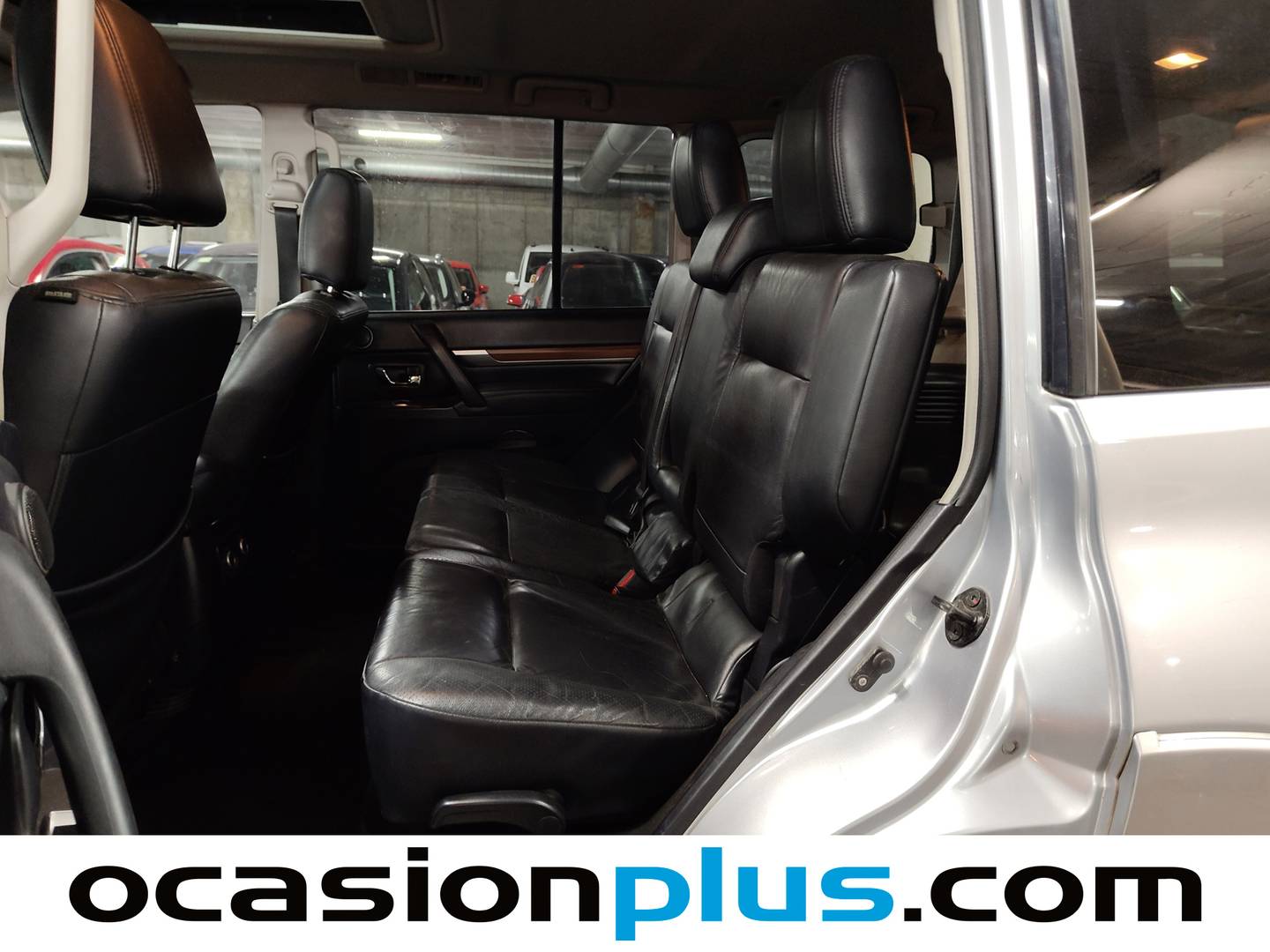 Foto asientos traseros Mitsubishi Montero Mitsubishi Montero 3.2 DI-D Kaiteki (170 CV) 7 Plazas