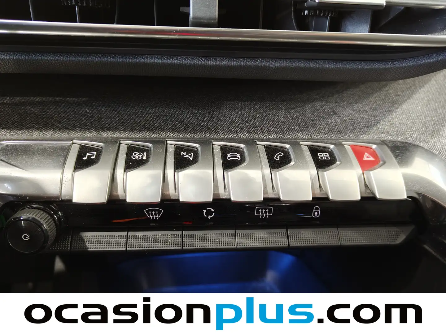 Foto Peugeot 3008 Peugeot 3008 PureTech 130 Allure (130 CV)