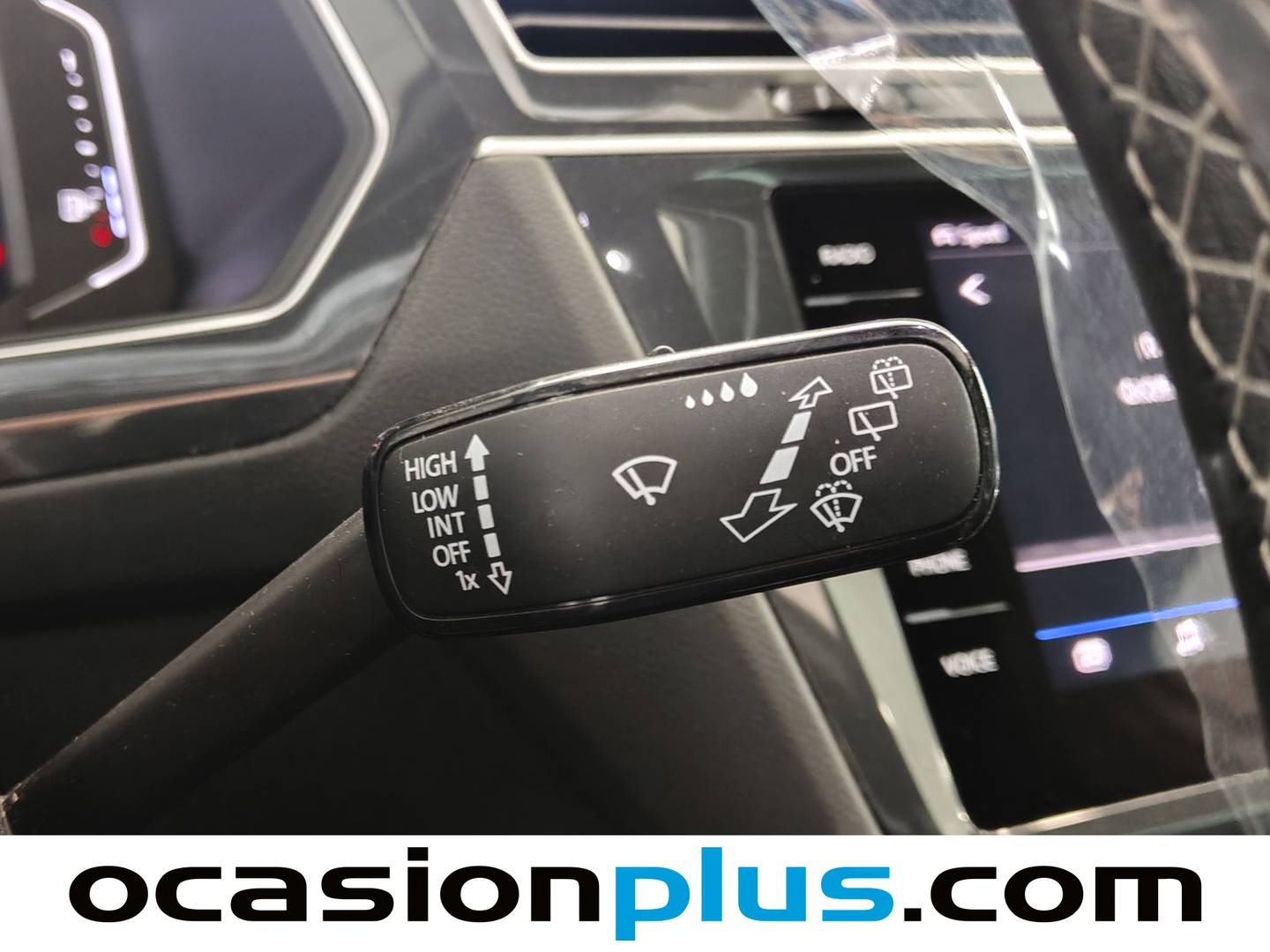 Foto Volkswagen Tiguan Volkswagen Tiguan Sport 2.0 TSI 4Motion (190 CV) DSG Pack R-Line