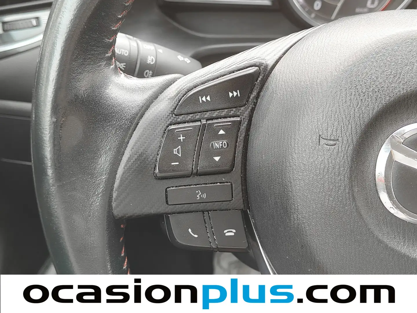 Foto Mazda Mazda3 Mazda Mazda 3 1.5 DE Luxury (105 CV)