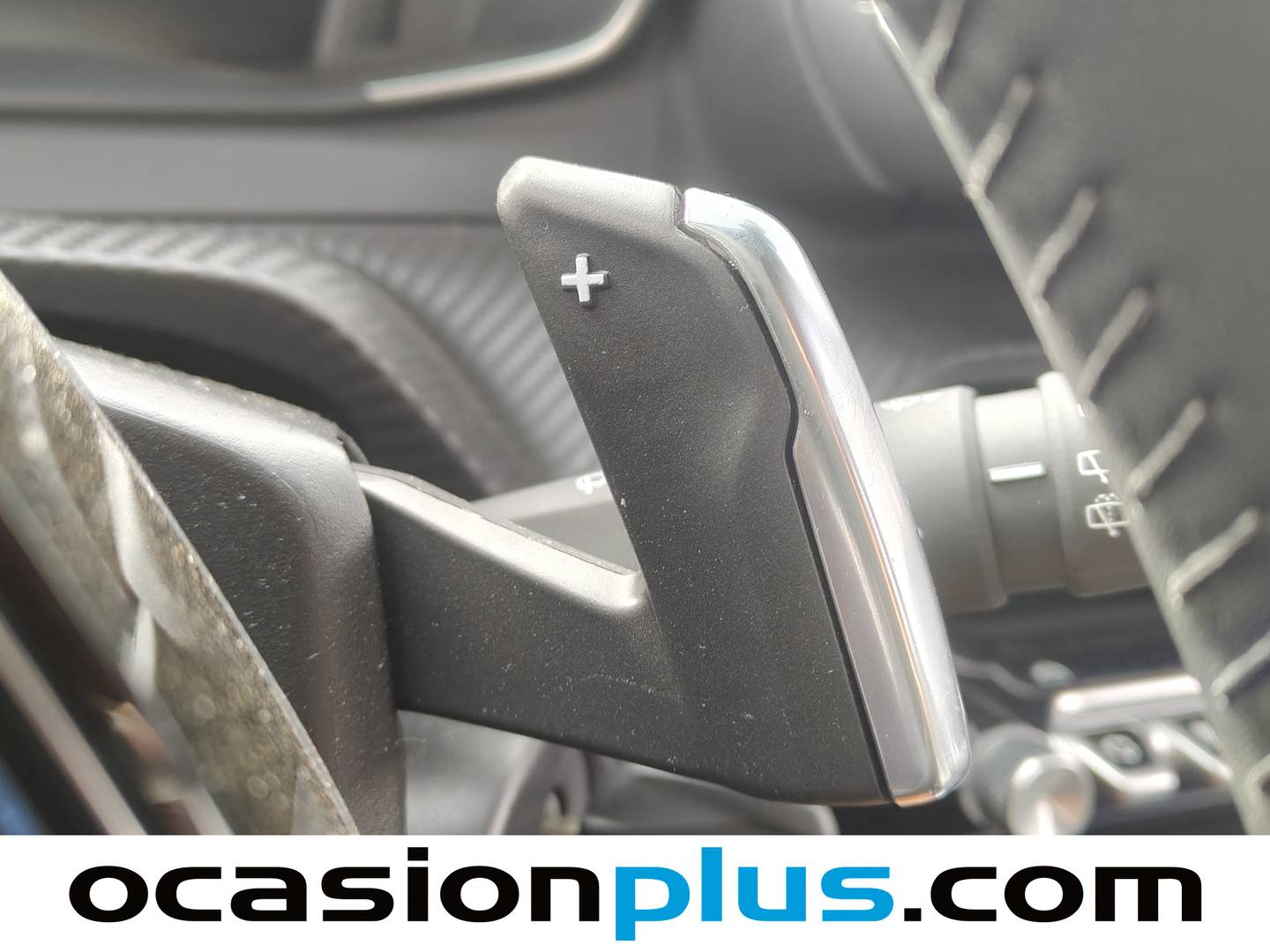 Foto Peugeot 2008 Peugeot 2008 PureTech 130 S&S Allure EAT8 (130 CV)