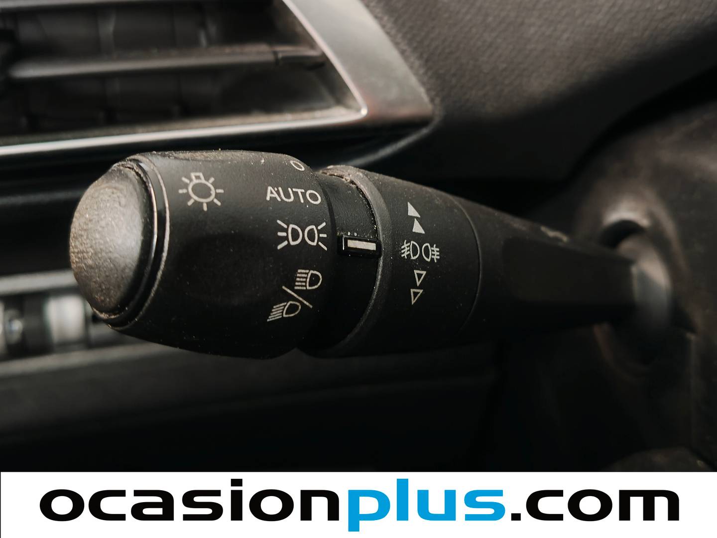 Extras del Peugeot 3008 Peugeot 3008 BlueHDI 130 S&S Active (130 CV)