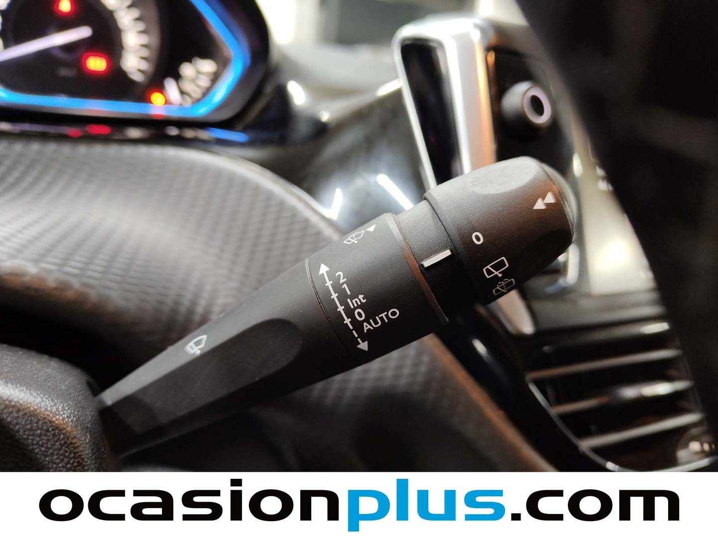 Foto Peugeot 2008 Peugeot 2008 PureTech 110 S&S Allure (110 CV)