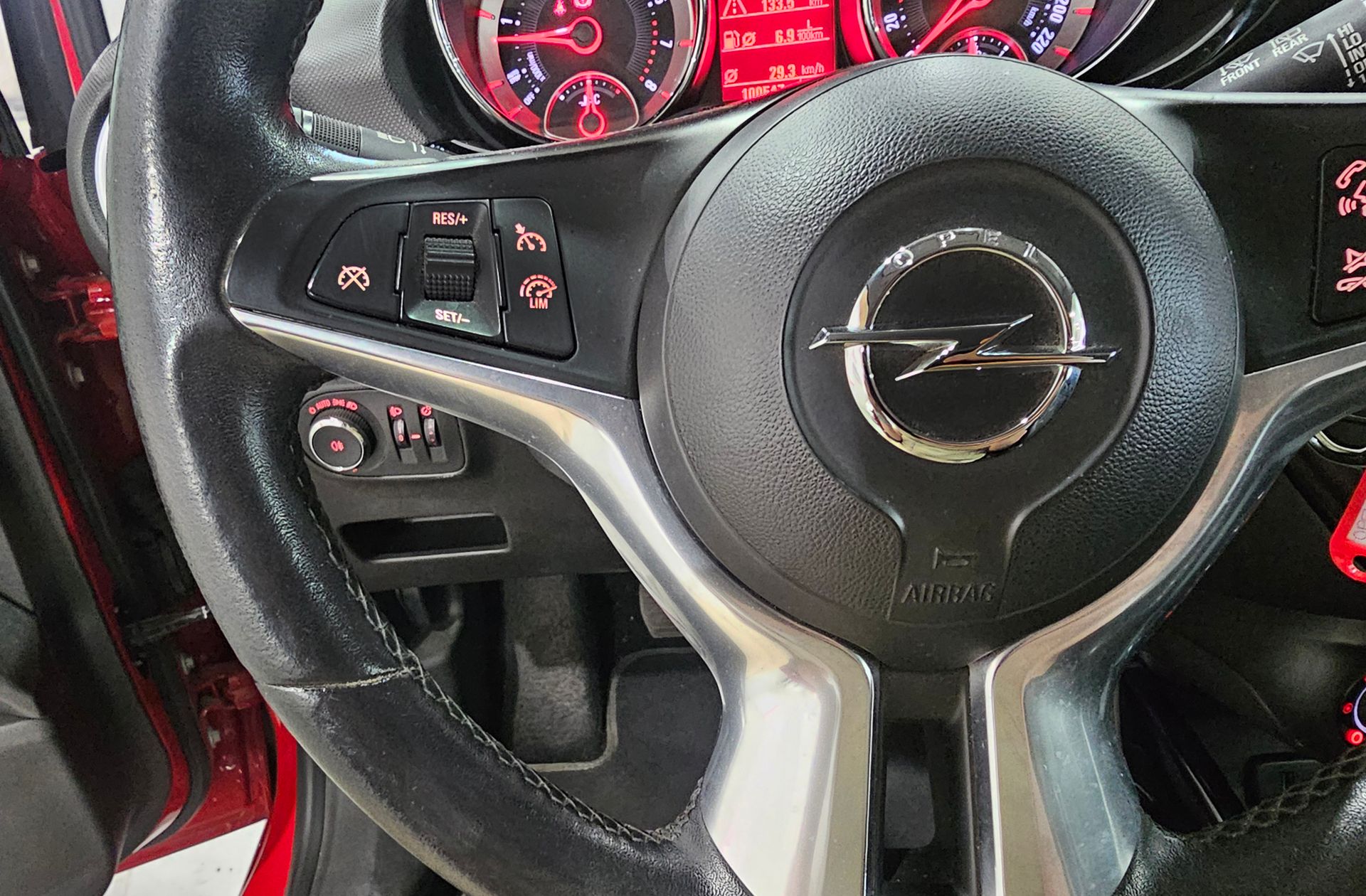Opel Adam 1.4 XER Slam - foto 24
