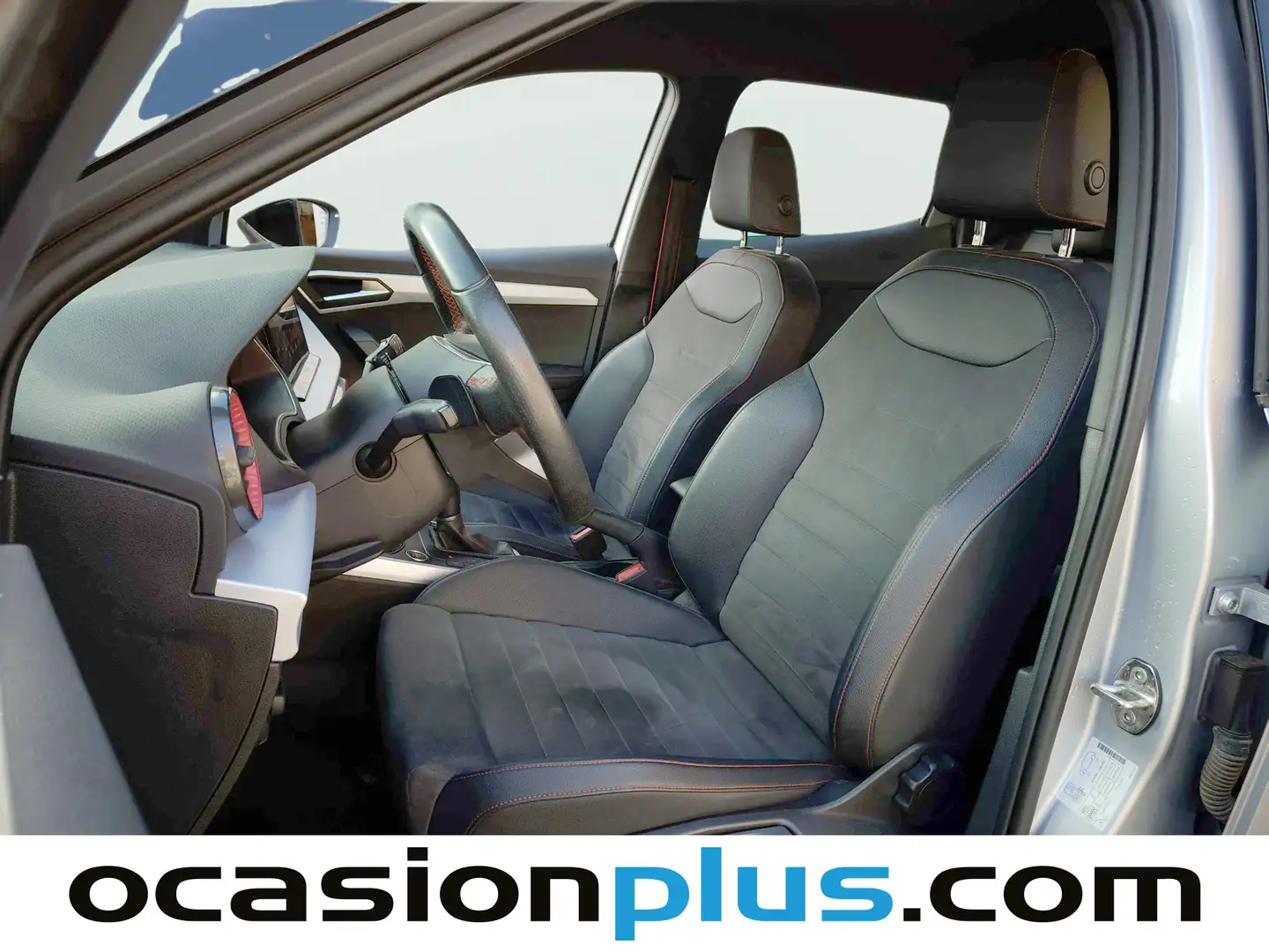 Foto Seat Arona SEAT Arona 1.5 TSI FR XL DSG (150 CV)