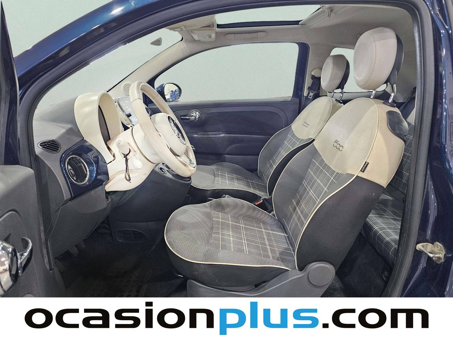 Foto asientos delanteros Fiat 500 Fiat 500 1.2 8v Lounge (69 CV)