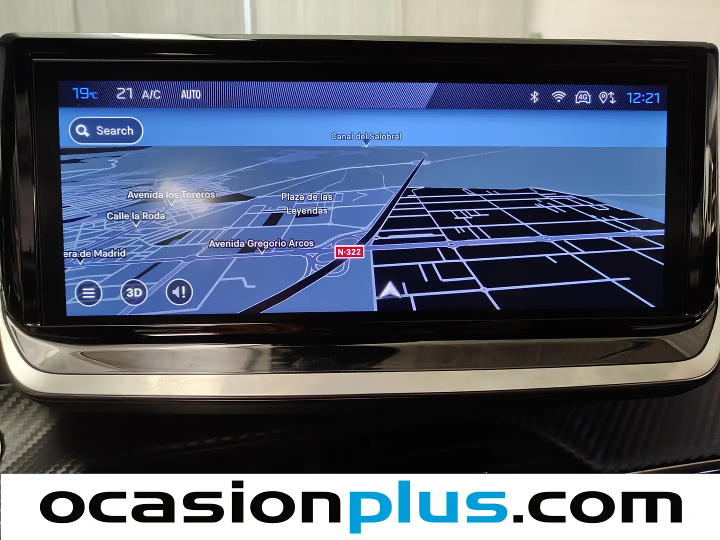 Foto Peugeot 2008 Peugeot 2008 Allure Hybrid eDCS6 (145 CV)