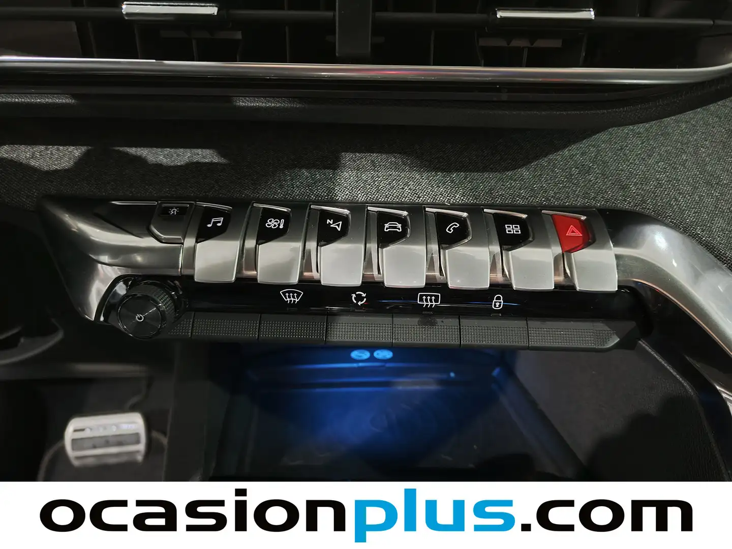 Foto Peugeot 3008 Peugeot 3008 BlueHDI 180 S&S GT Line EAT8 (180 CV)