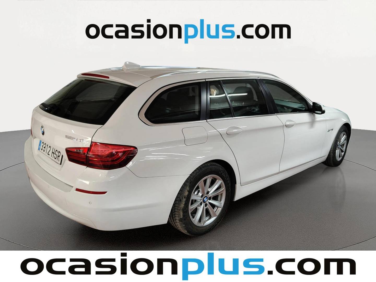 Foto trasera BMW Serie 5 BMW Serie 5 520d Touring (184 CV) derecha