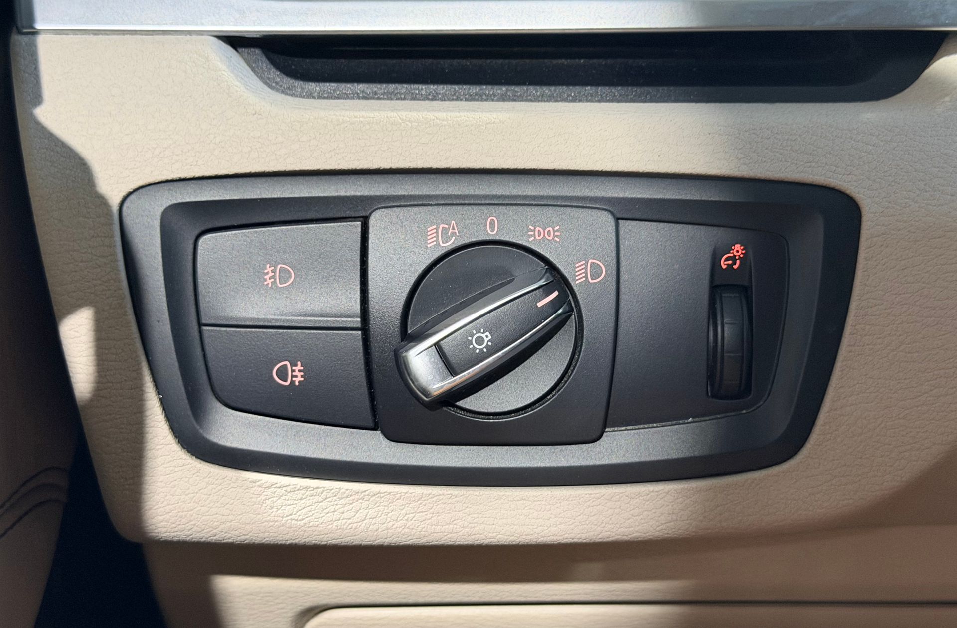 BMW X1 sDrive18d - foto 27