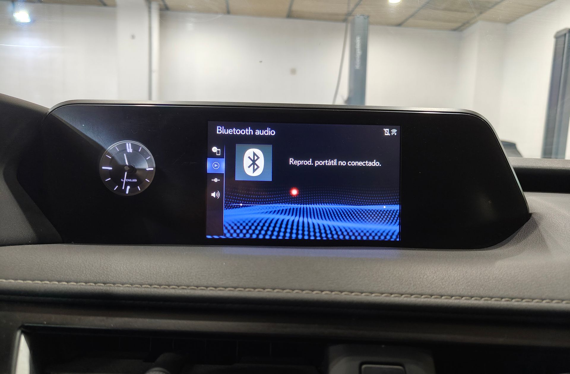 Lexus UX 250h Business 2WD - foto 28