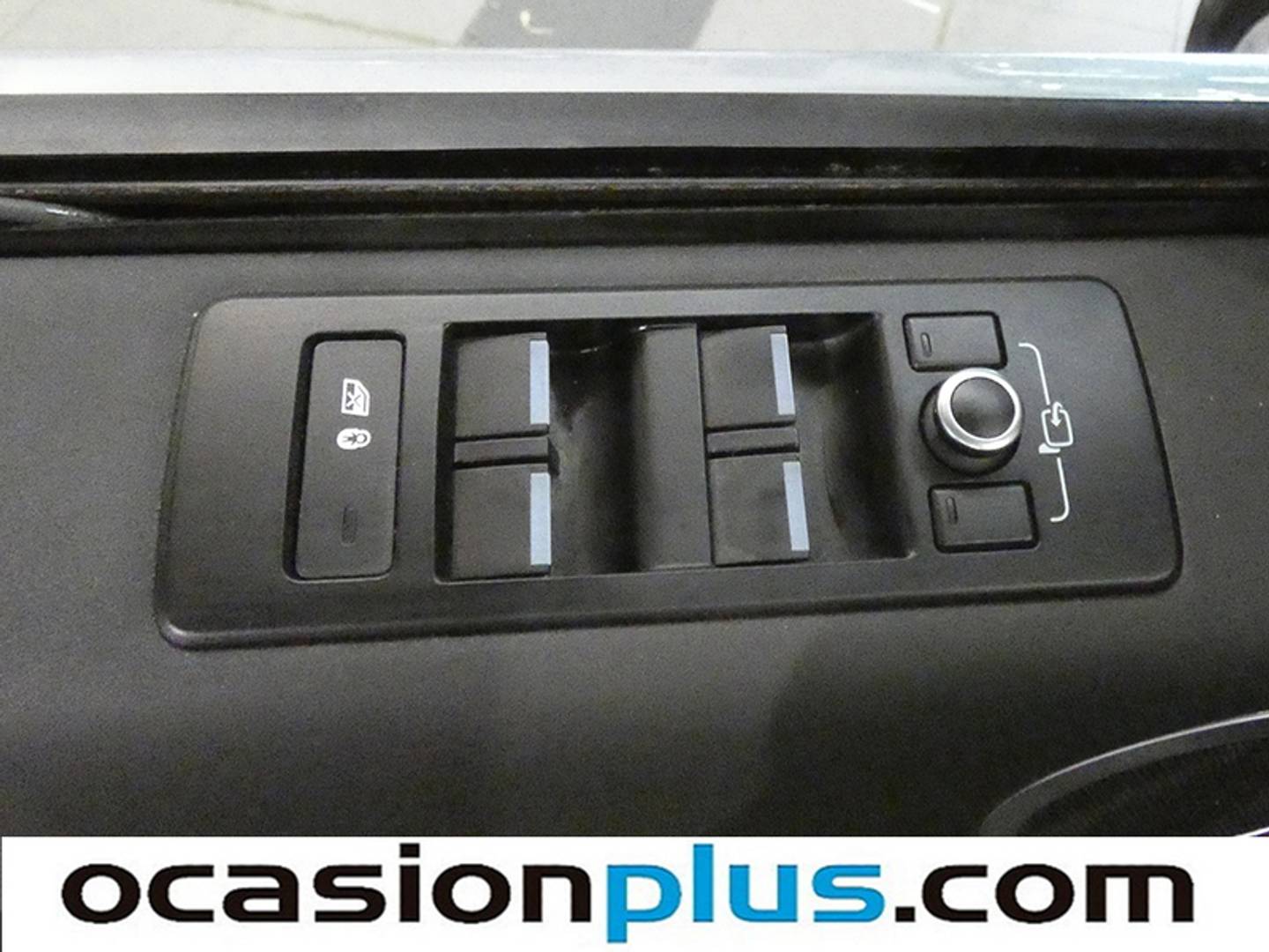 Foto Land Rover Discovery Land Rover Discovery 3.0 TD6 SE Auto 4x4 (258 CV)