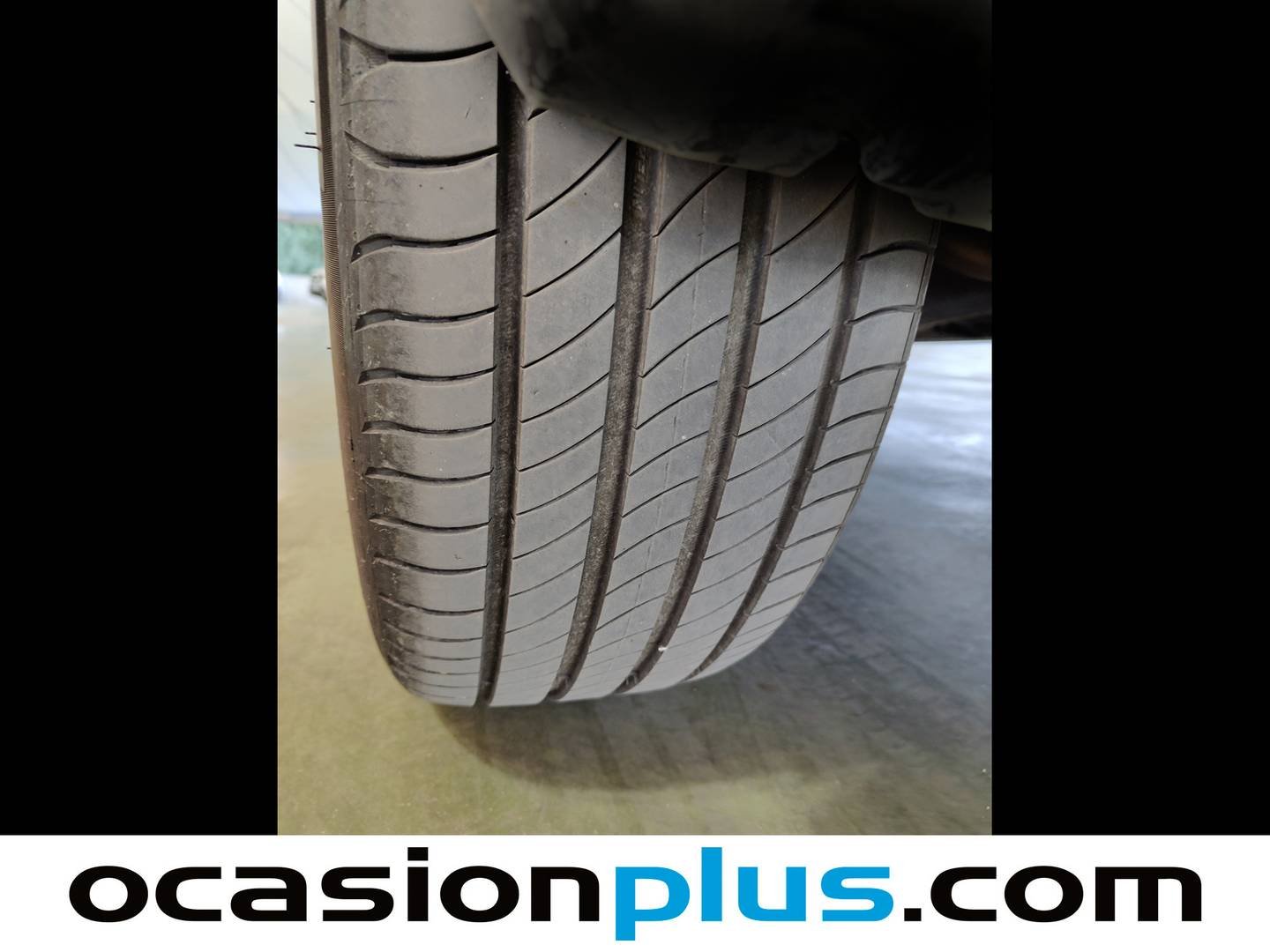 Foto Peugeot 5008 Hybrid Peugeot 5008 Hybrid 1.2 Allure eDCS6 (136 CV) 7 Plazas