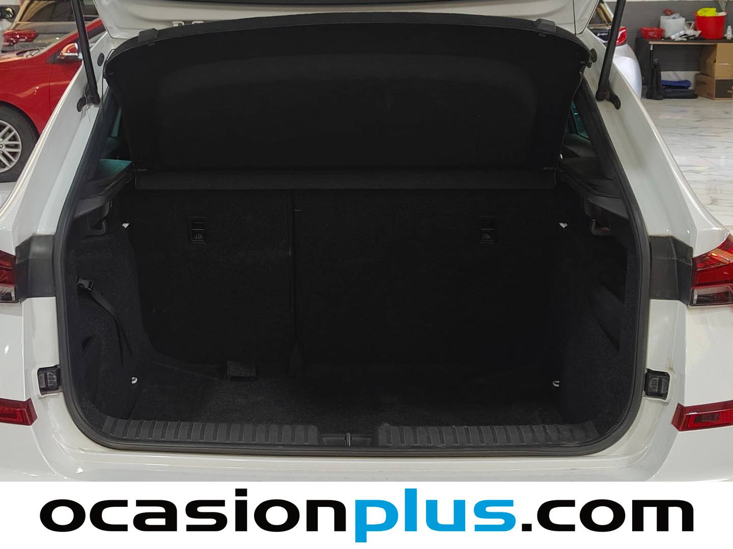 Fotos maletero Skoda Kamiq Skoda Kamiq 1.0 TSI Design DSG (115 CV)