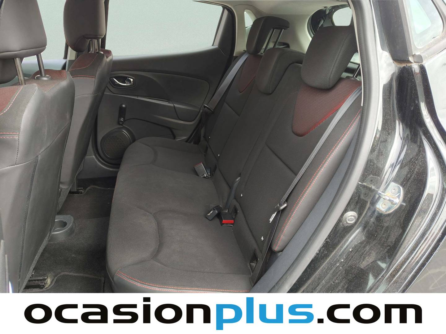 Foto asientos traseros Renault Clio Renault Clio Yahoo! 1.2 16v (75 CV)