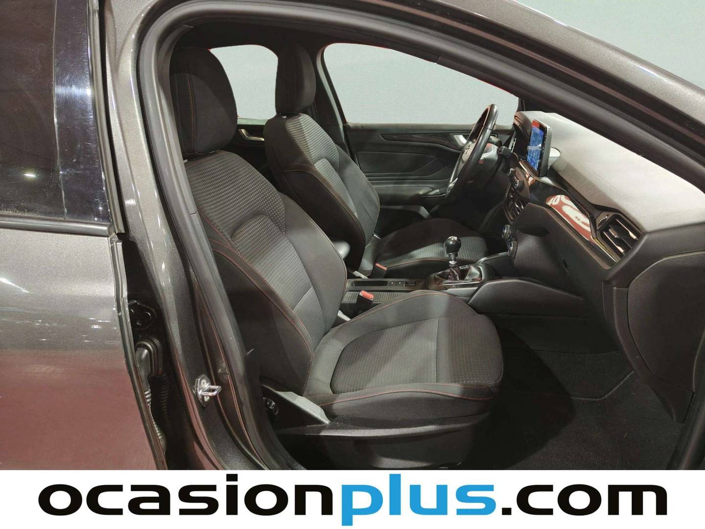 Foto Ford Focus Ford Focus 1.0 Ecoboost MHEV ST-Line (125 CV)