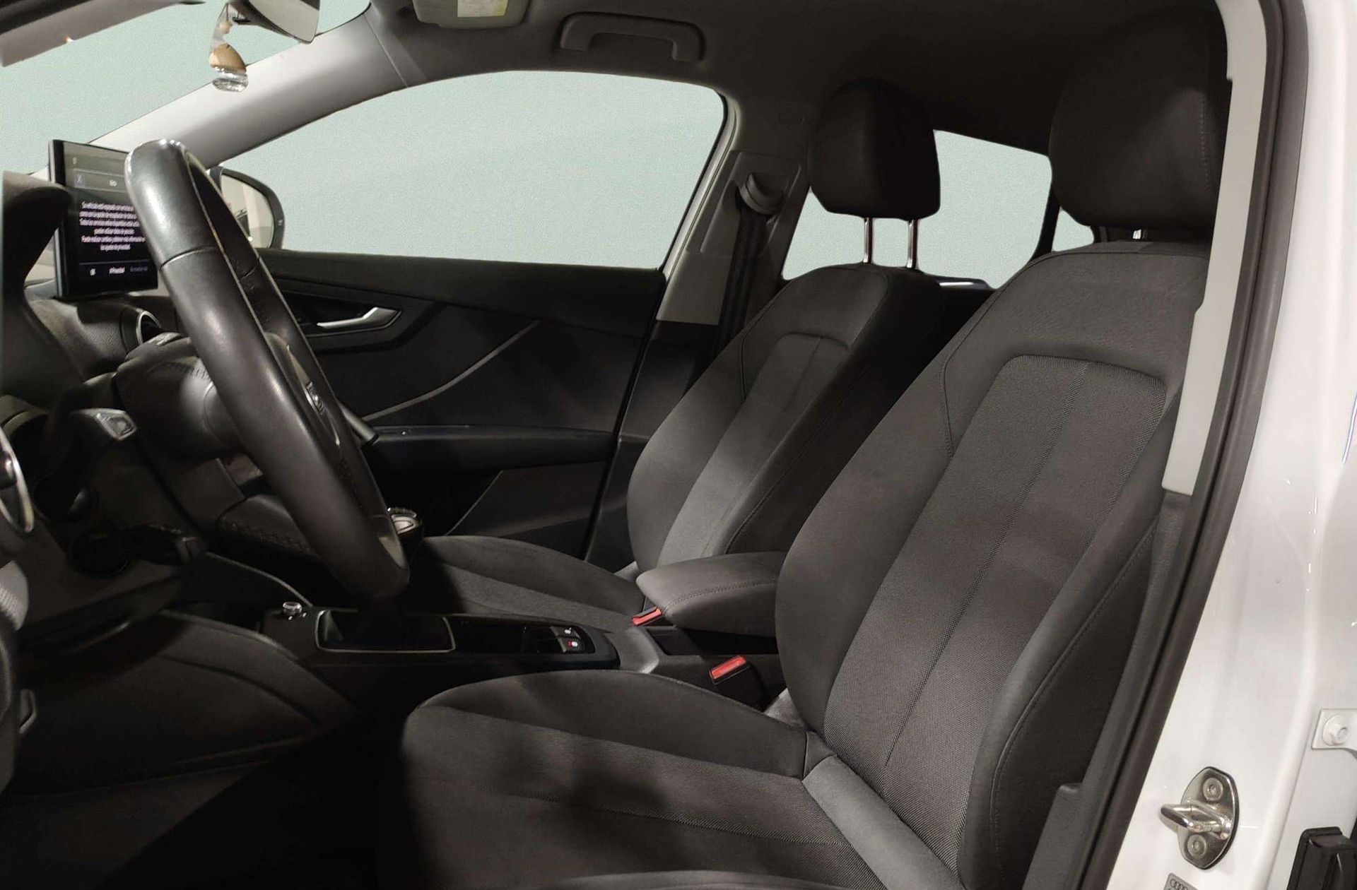 Audi Q2 Advanced 30 TFSI - foto 11