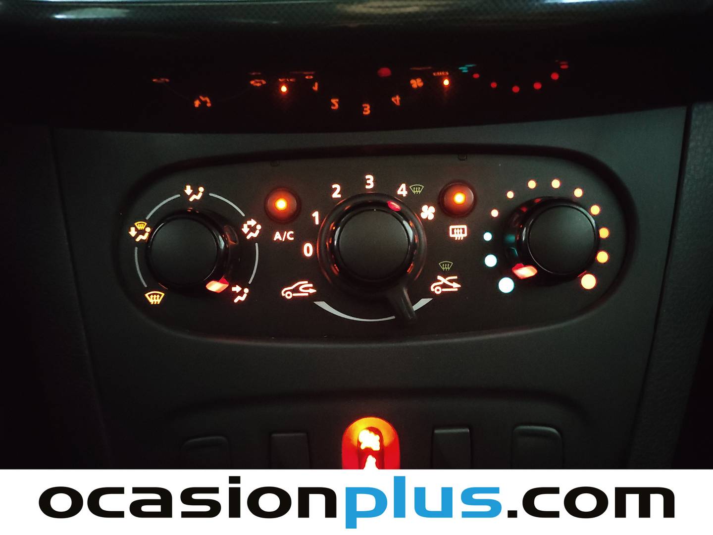 Foto Dacia Logan Dacia Logan MCV 1.0 Essential  (73 CV)