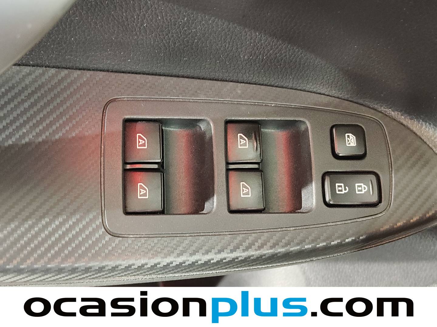 Foto Mitsubishi Eclipse Cross Mitsubishi Eclipse Cross 2.4 PHEV Kaiteki 4WD Auto (188 CV)